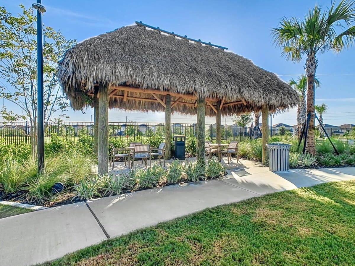 Superb Thematic 2Br Condo With 2 Clubhouses Kissimmee Exterior photo